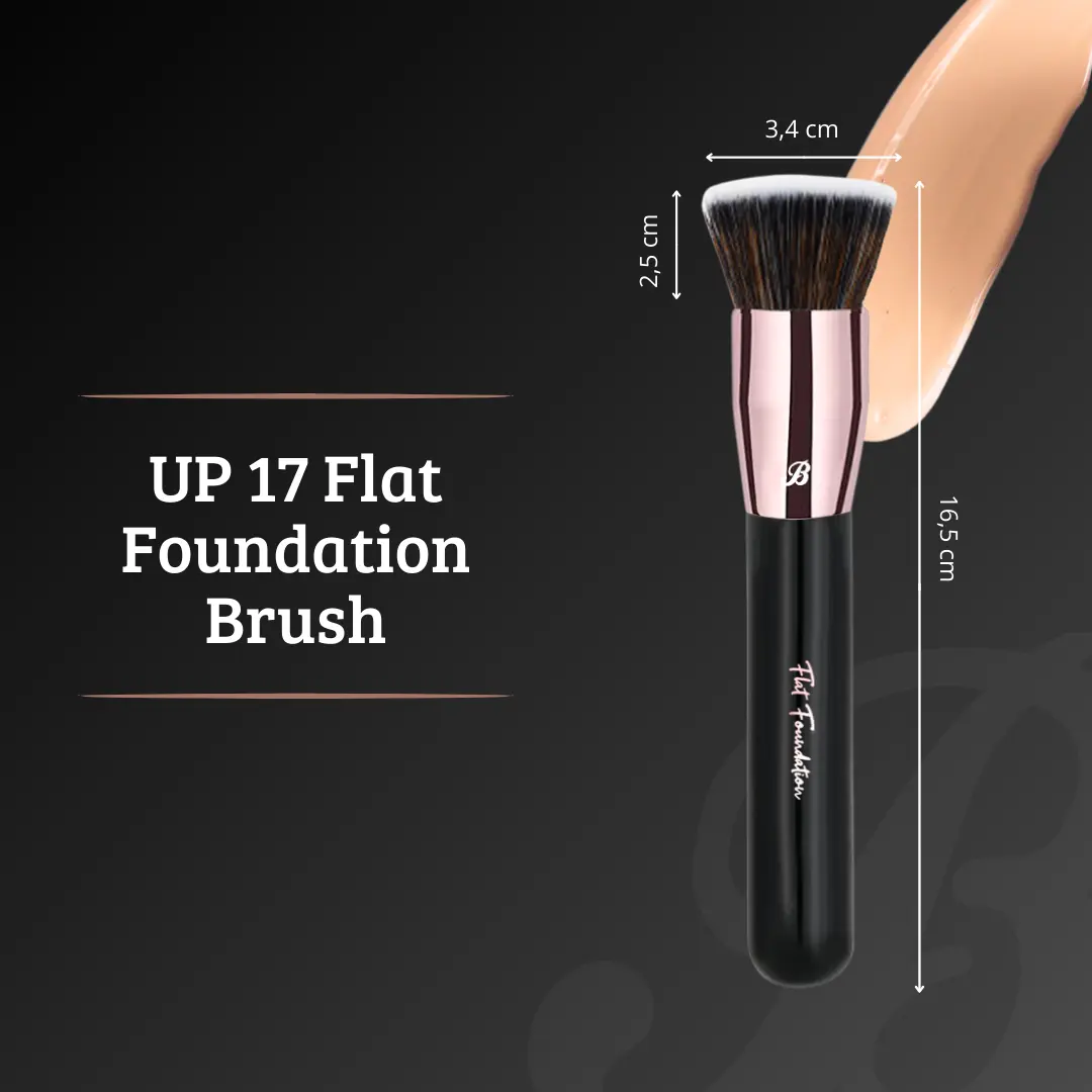 UP17 Flat Foundation Brush - Image 7