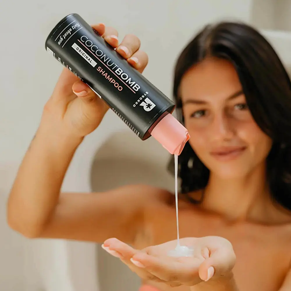 Coconut Bomb Shampoo - Image 5