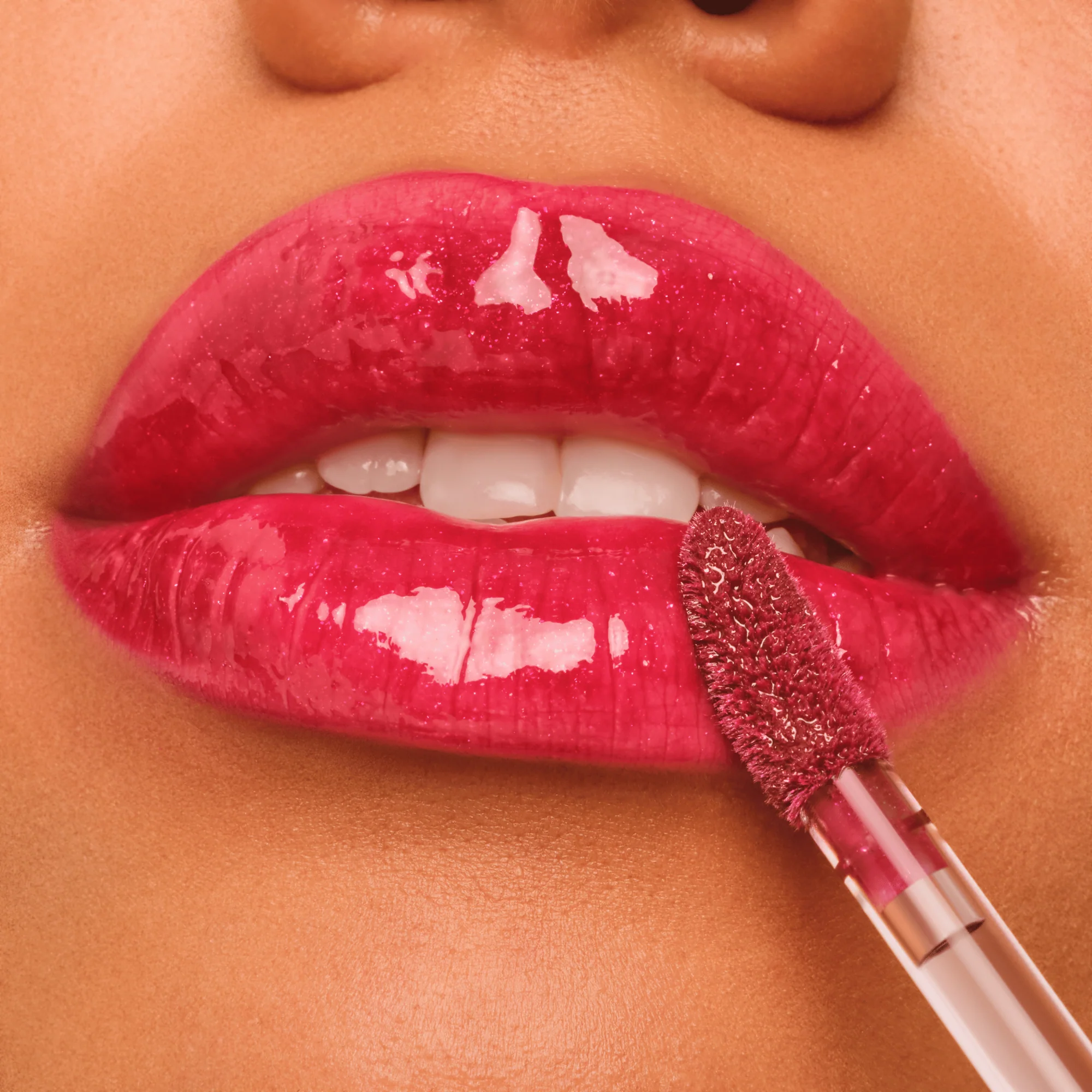 Filler Supreme Lip Gloss 040 Drama Certified - Image 4