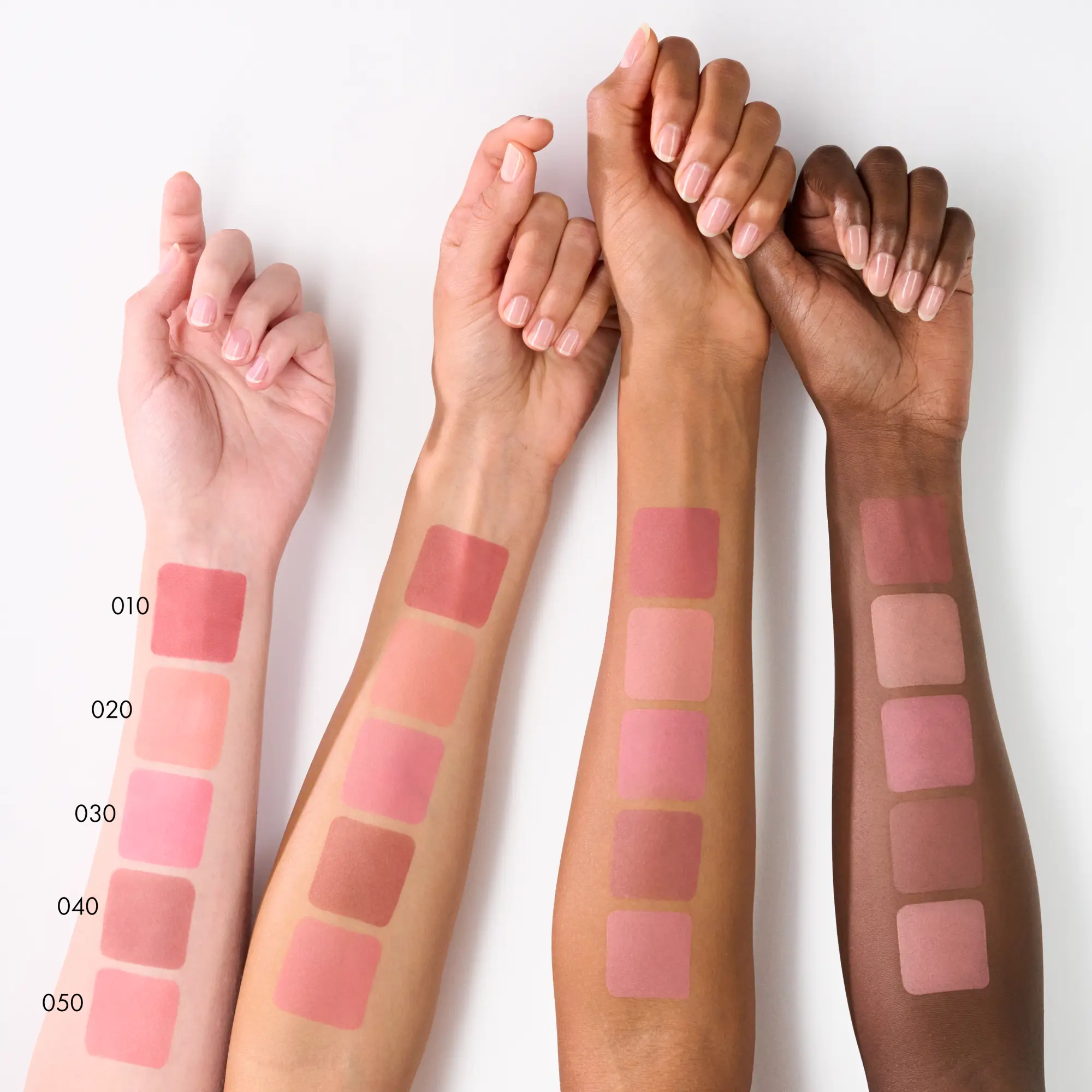 Velvet Pudding Blurring Blush 030 Pink Parfait - Image 3