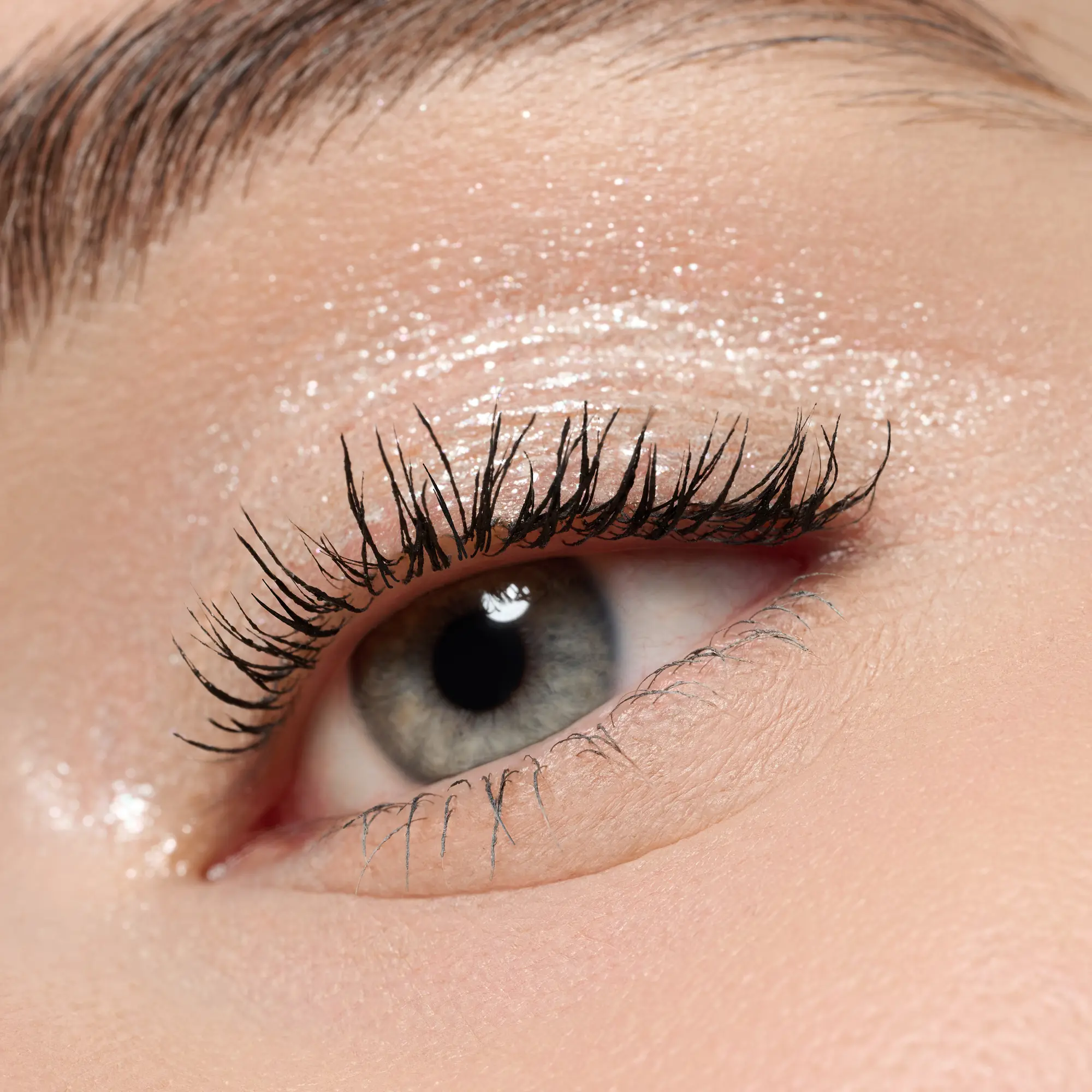 Mono Eyeshadow Glitter 01 Frosted Shine - Image 3