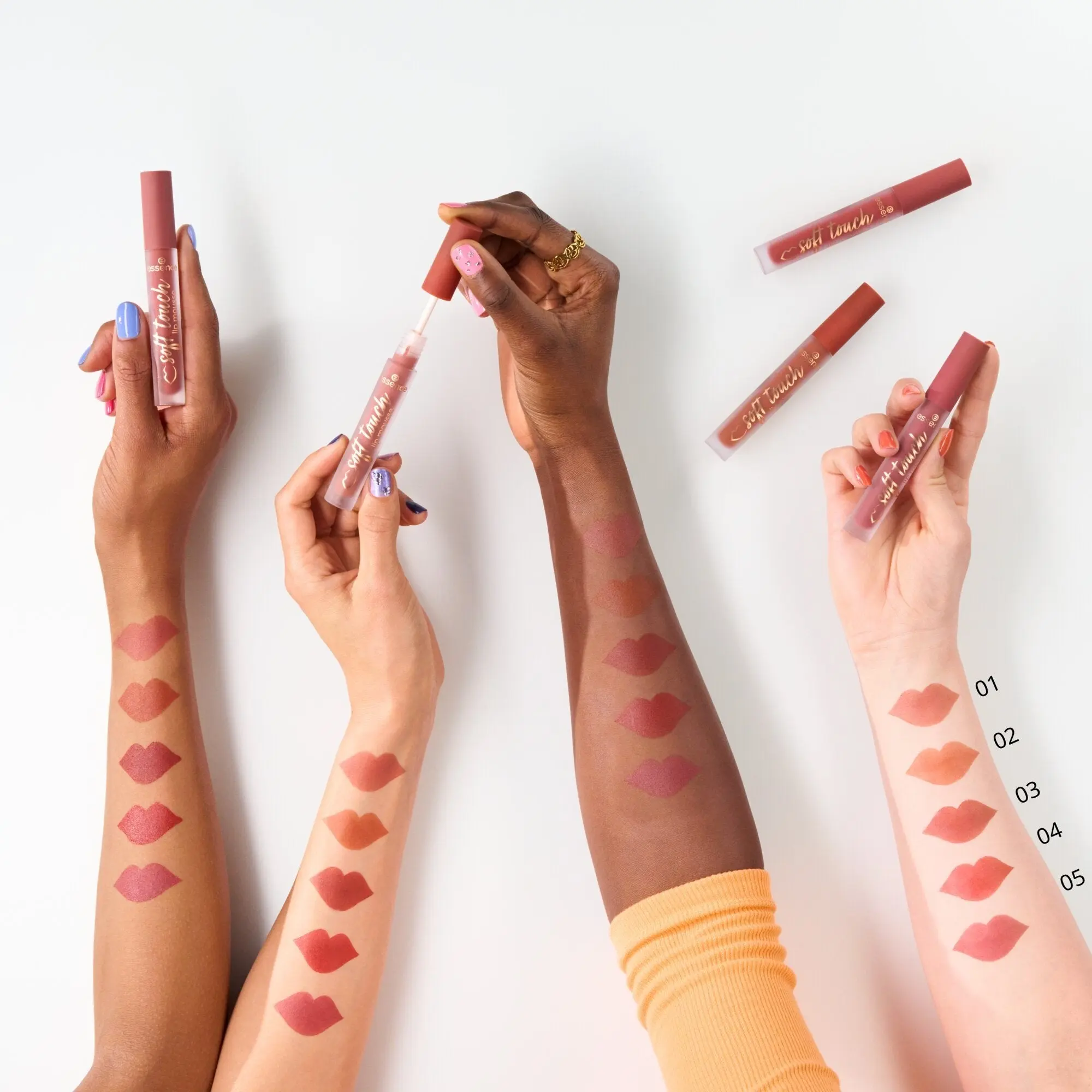 Soft Touch Lip Mousse 02 Love At First Sight - Image 4