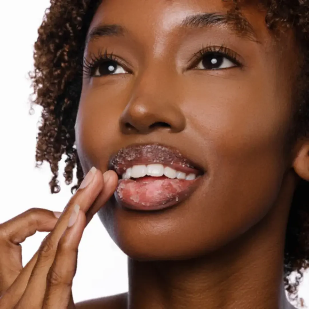 Velour Lip Scrub Watermelon Gum - Image 3