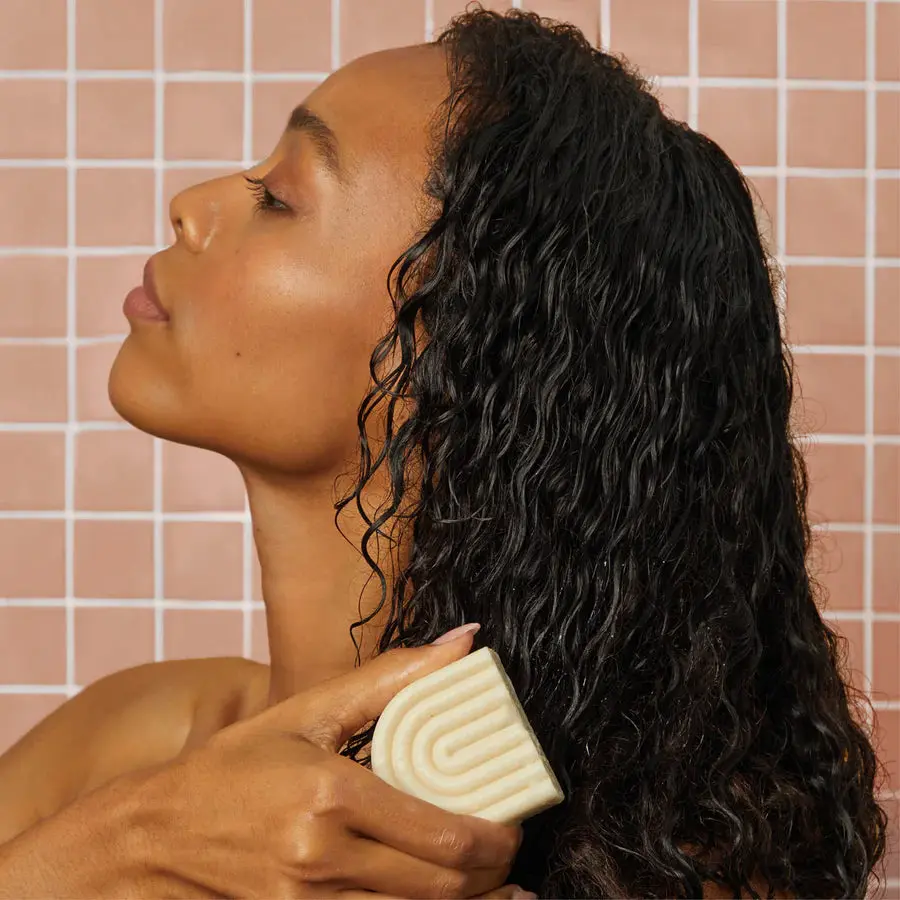 Moisturizing Coconut Oil Shampoo & Conditioner Bar Set - Image 3