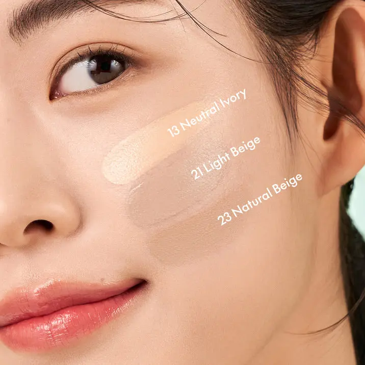Wonder Releaf Centella BB Cushion 21 Light Beige - Image 2